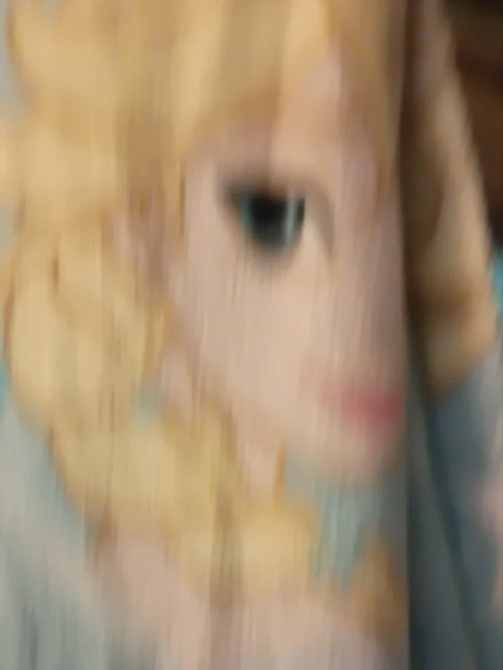 Northwest Elsa Blue Plush Throw Blanket